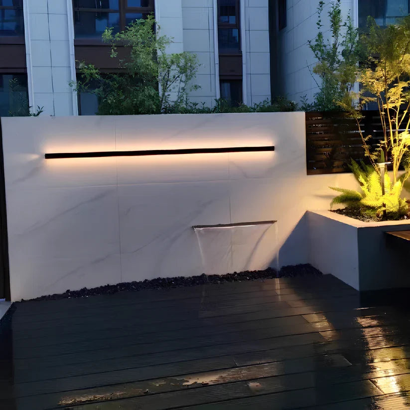 Applique murale extérieure Linear Luxe™