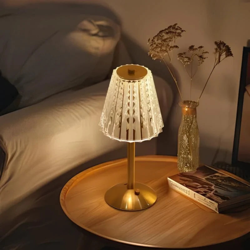 Lampe de table en cristal doré
