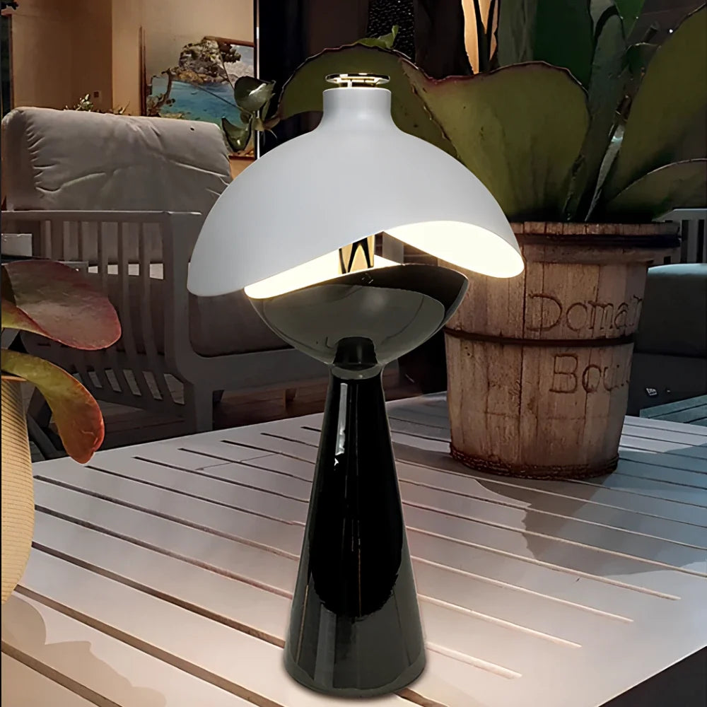 Lampe de table sculptée LumiDome™