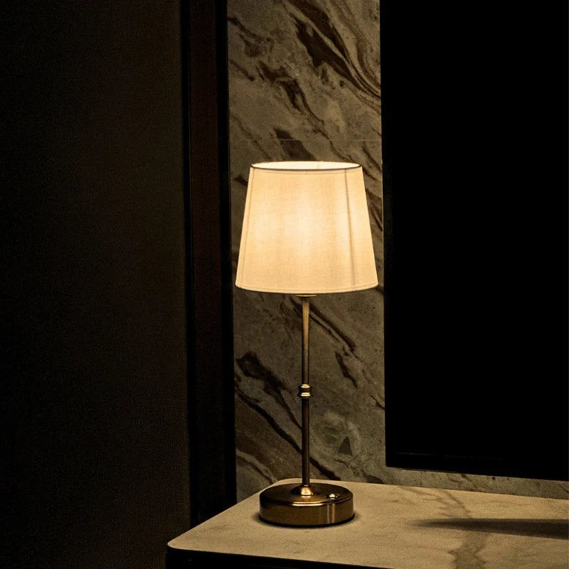 GoldenEase™ Tafellamp