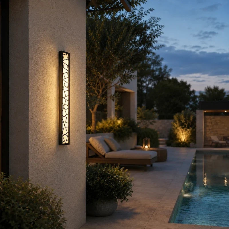 Applique murale extérieure Linear Luxe™