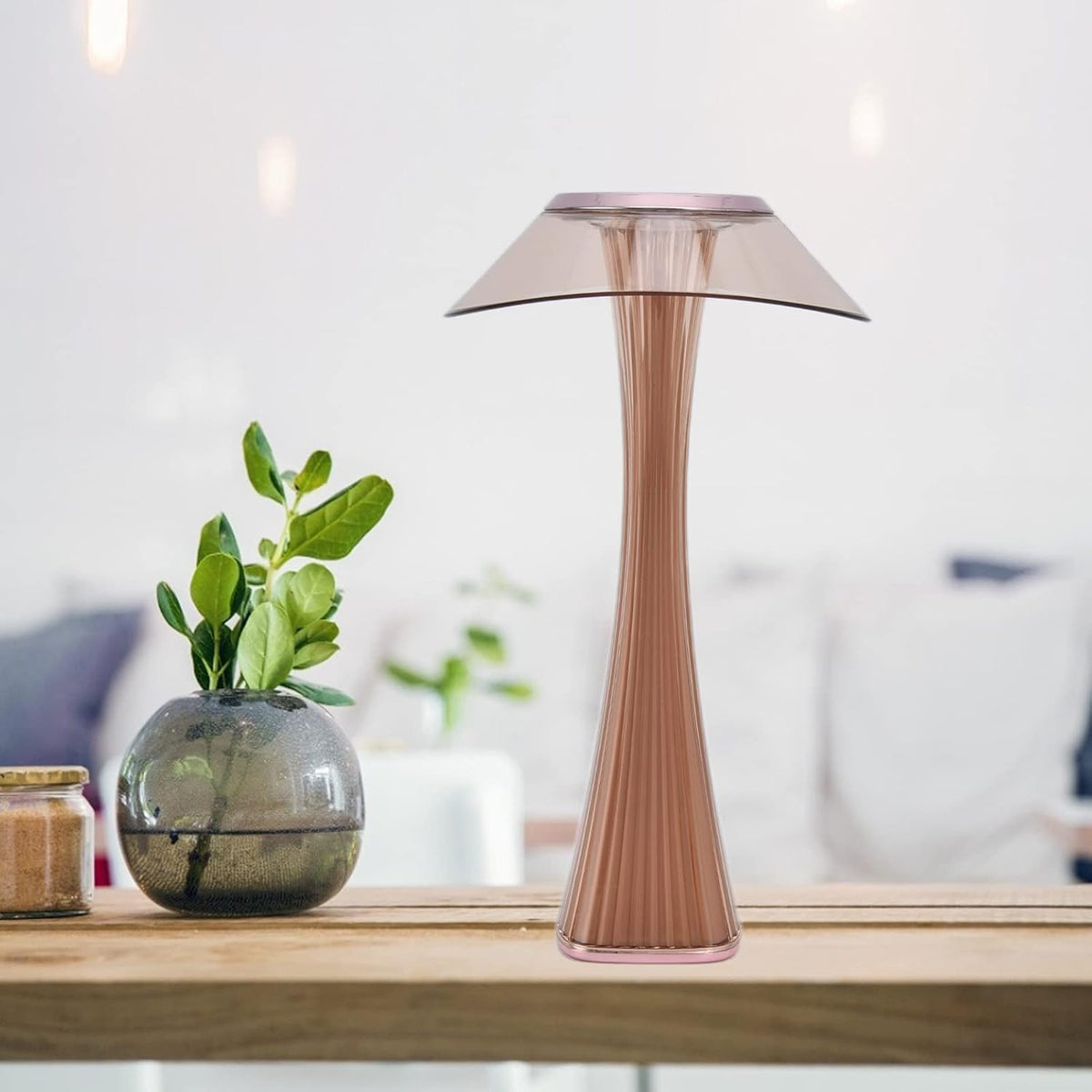 Lampe tulipe sculptée