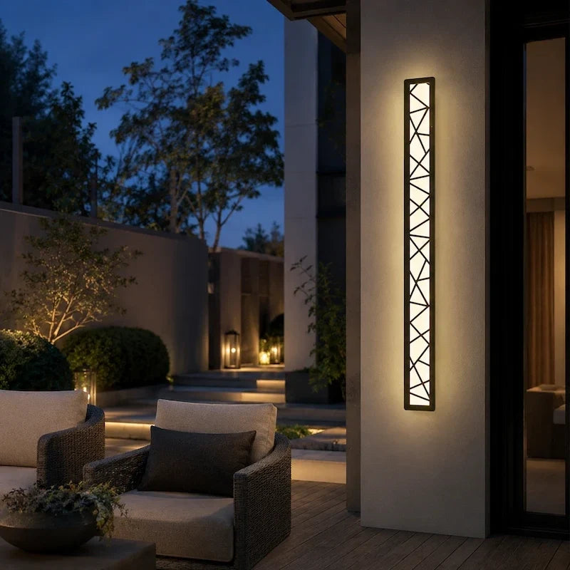Applique murale extérieure Linear Luxe™