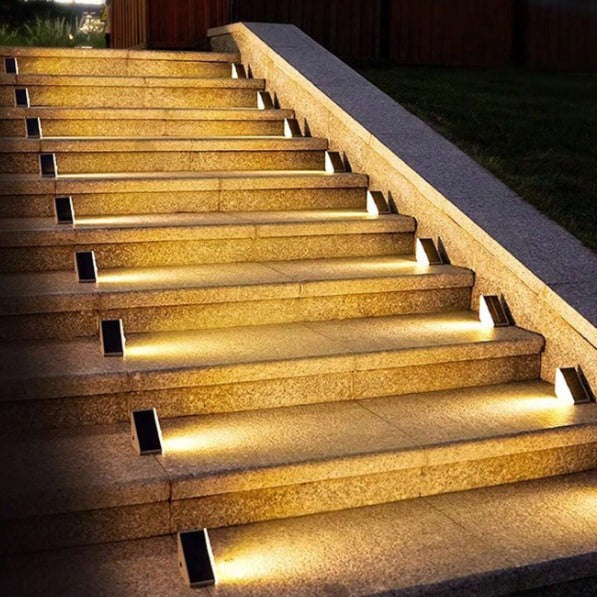 Lampes d'escalier solaires